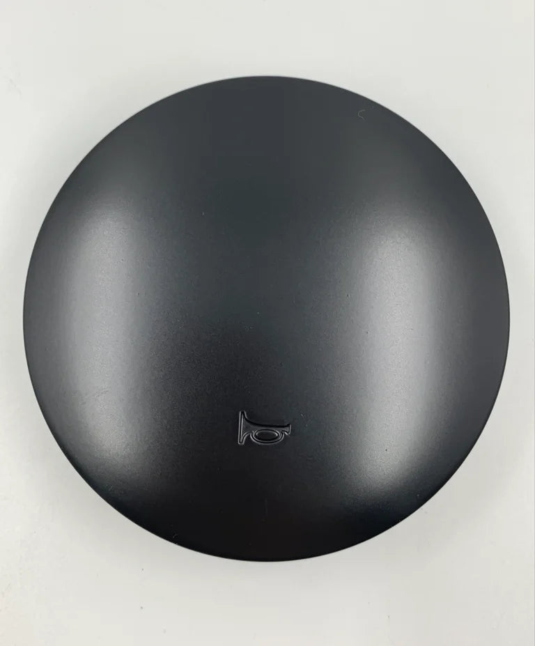 New Nissan Pao horn press, in ivory or black.