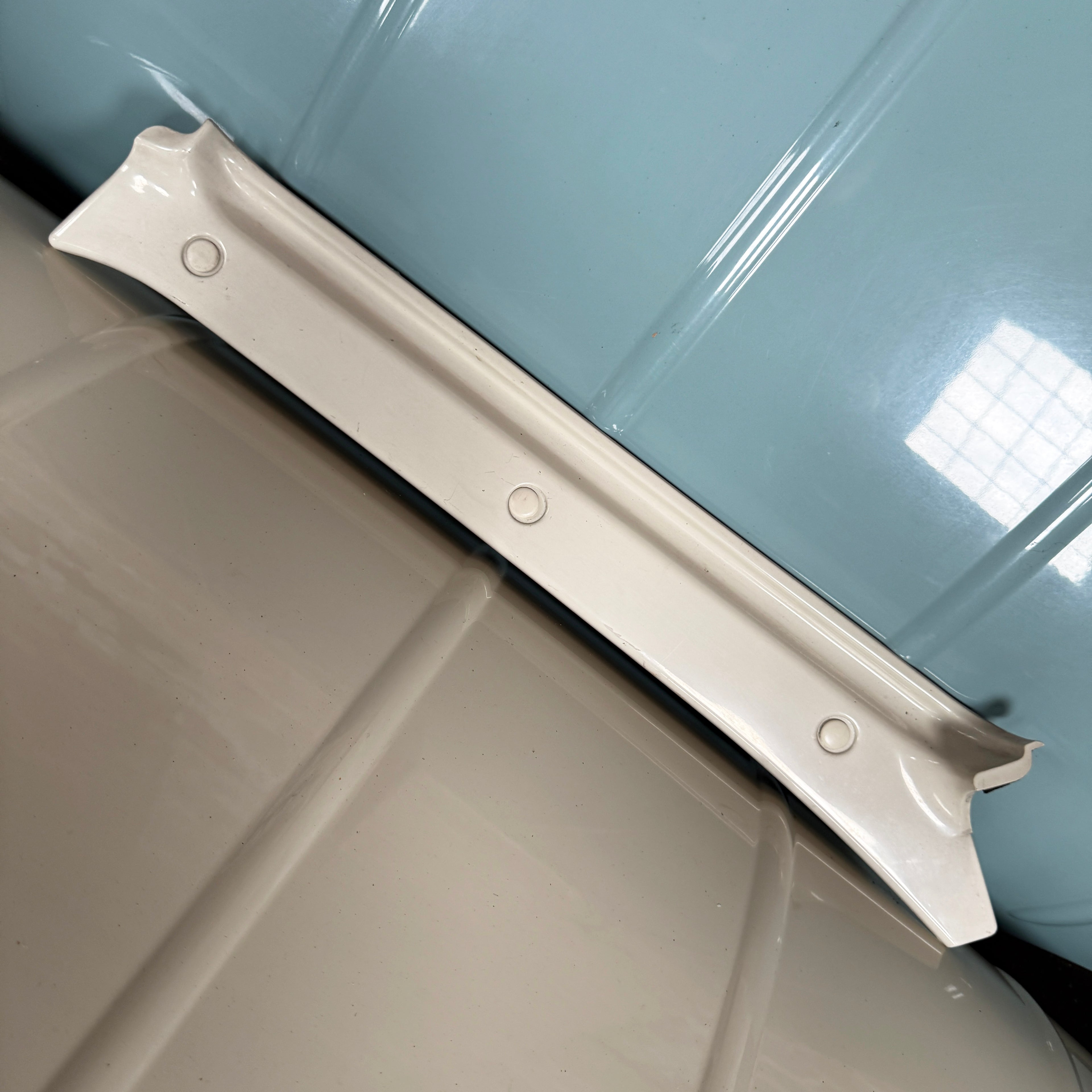 Nissan Pao 'Ivory' A-pillar panel