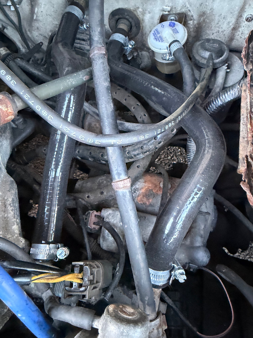 New silicone coolant hoses for Nissan S-Cargo