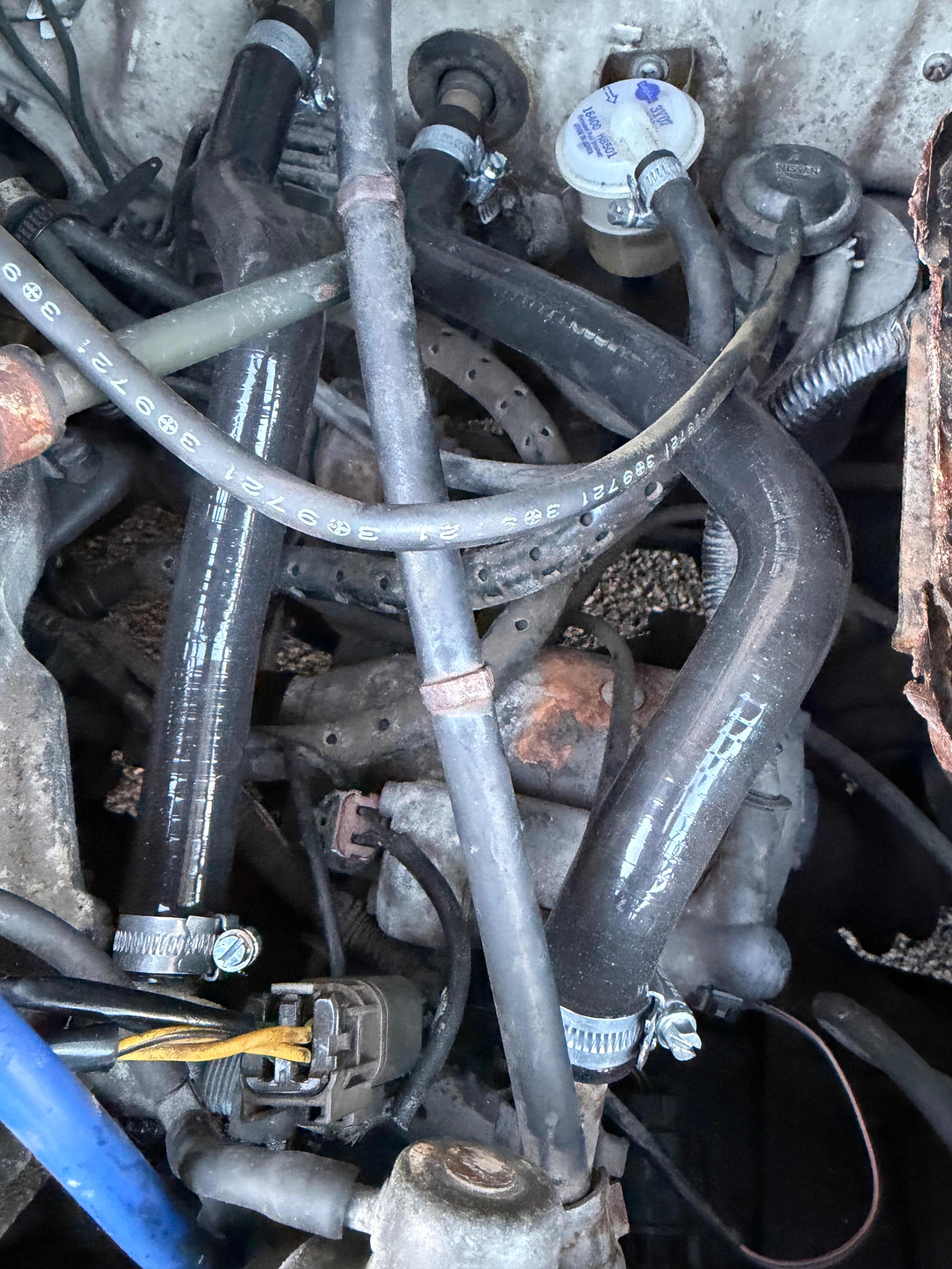 New silicone coolant hoses for Nissan S-Cargo