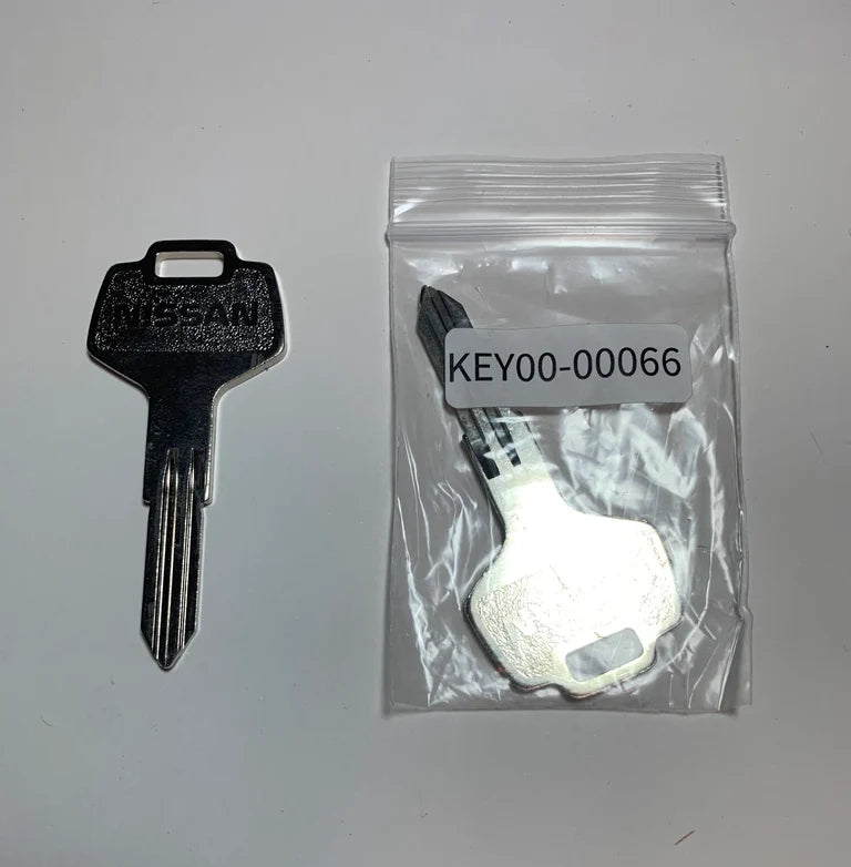 SOLD OUT New Nissan genuine new key blank