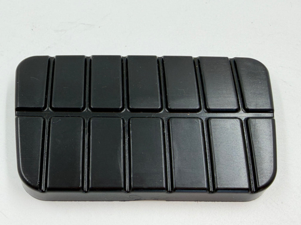 New original Nissan brake pedal rubber for an automatic Pao, Figaro, Be-1  K10 Micra/March
