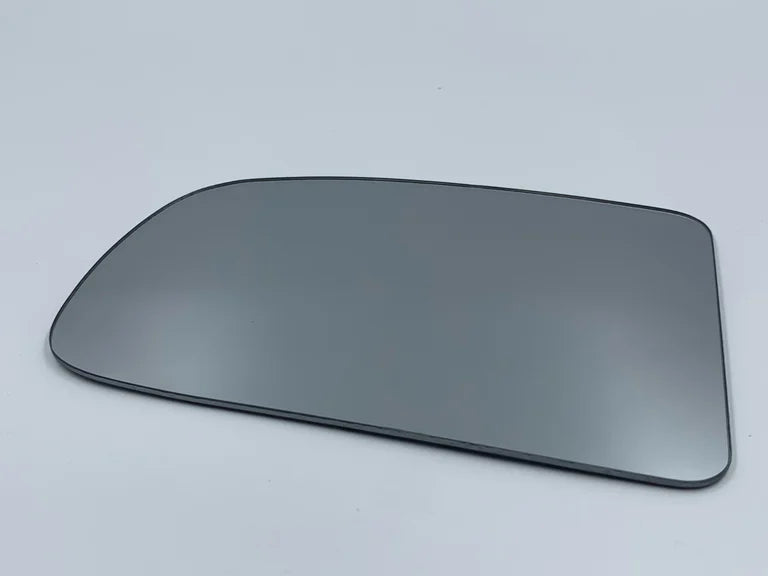 New Nissan wing/fender/door mirror glass for your Pao.
