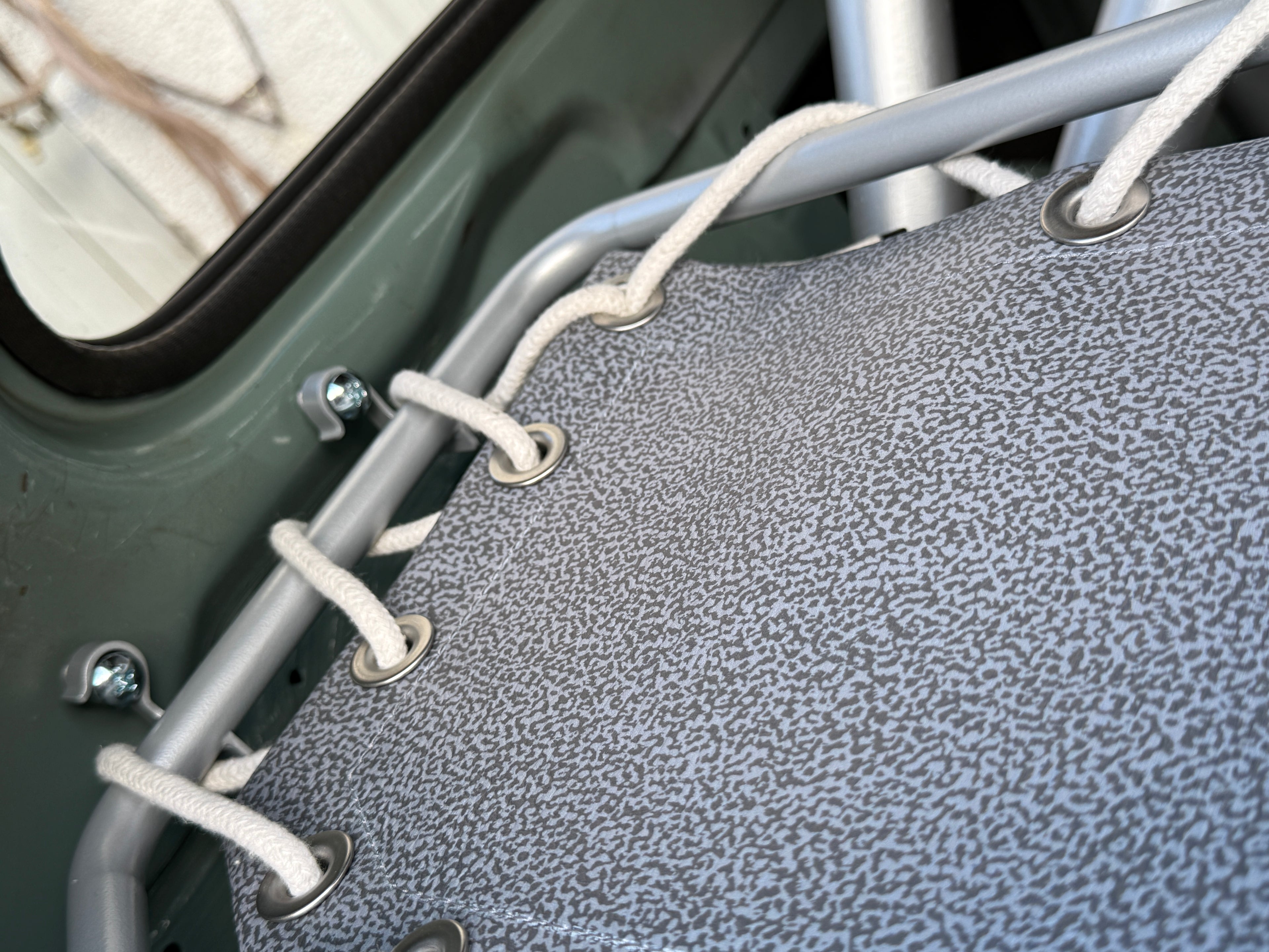 Parcel Shelf Hammocks / made to order