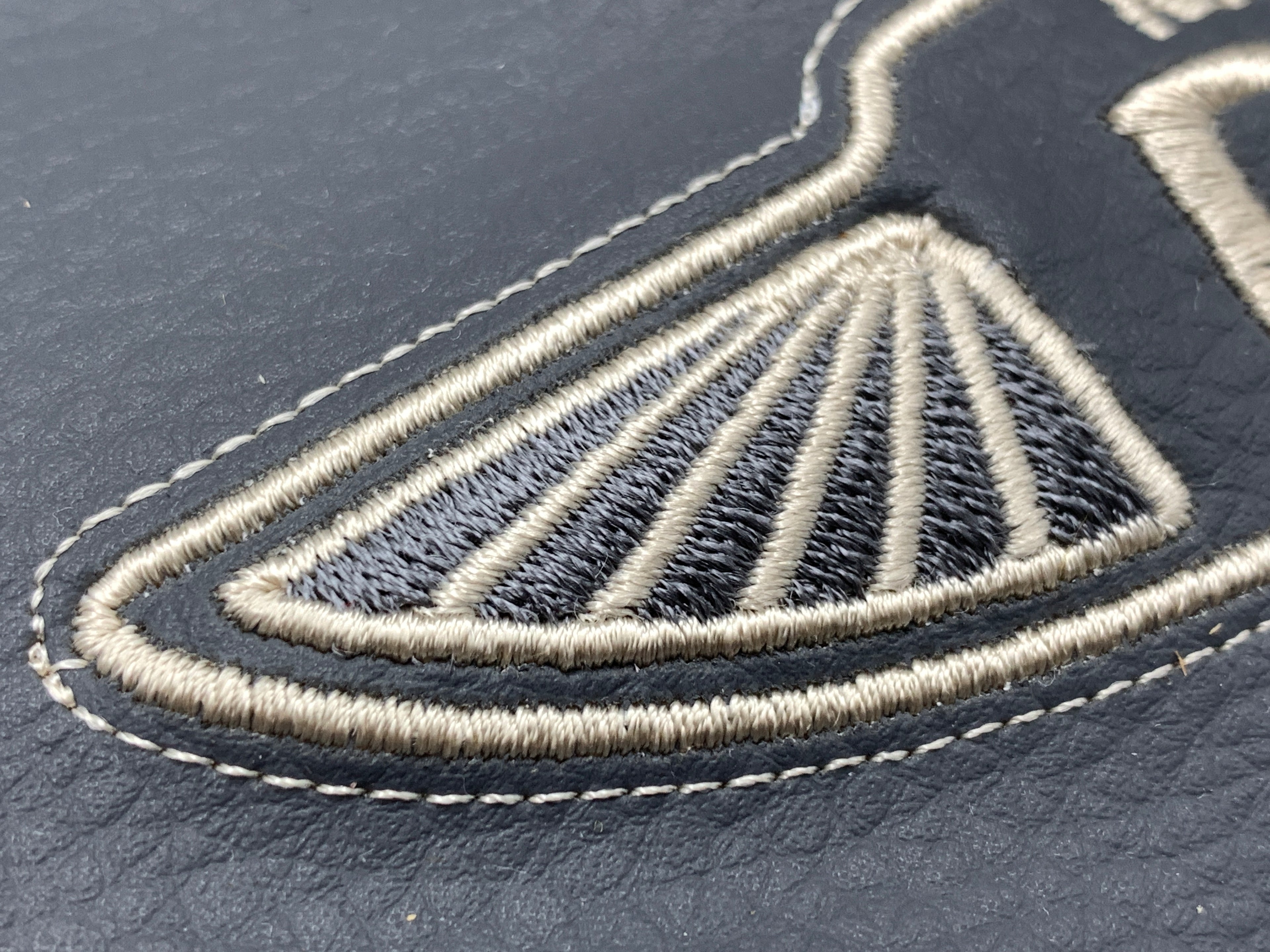 Embroidered Patches in Pao Colours