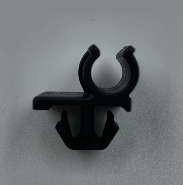 New Nissan Pao bonnet/hood stay holder