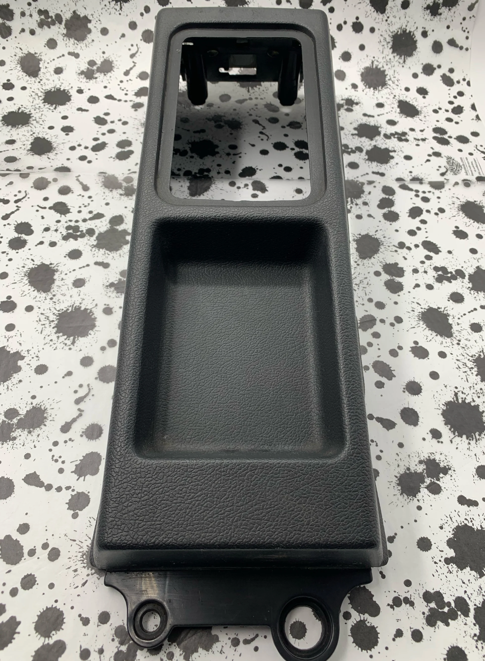 Pao/Micra/March centre console, used